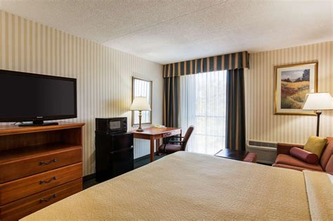 quality inn near joint base andrews-washington area